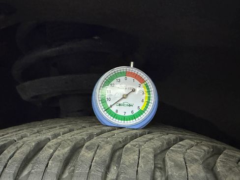 Used 2017 Chrysler Pacifica Touring-L image 24