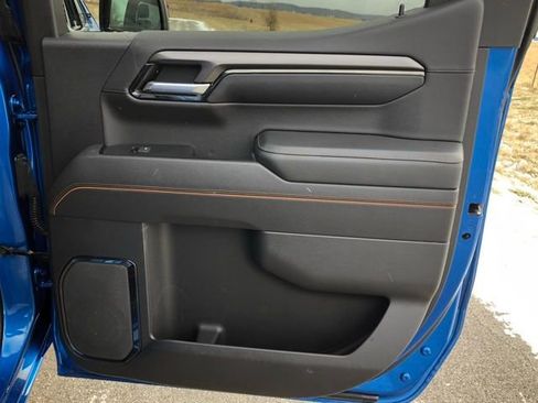 Used 2022 GMC Sierra 1500 AT4 w/ AT4 Preferred Package image 23