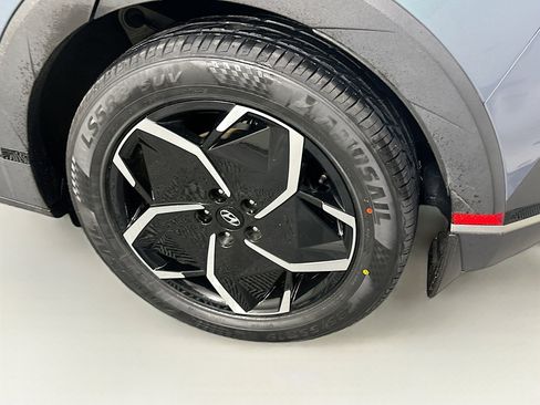 Used 2024 Hyundai Ioniq 5 SEL image 11