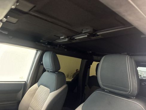 Used 2022 Ford Bronco Outer Banks AWD/4WD image 19
