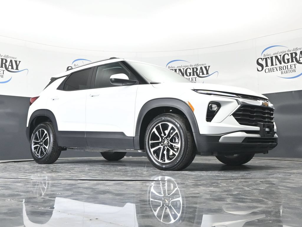 Used 2025 Chevrolet TrailBlazer LT FWD image 27