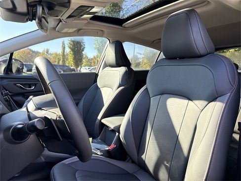 Certified 2025 Subaru Crosstrek 2.5i Limited w/ Popular Package #3A image 12