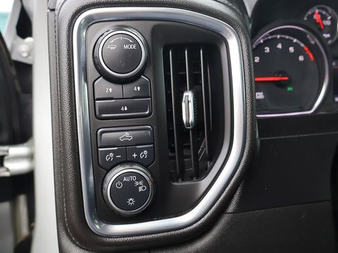 Used 2020 Chevrolet Silverado 3500 LT image 19