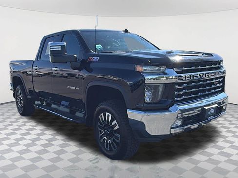 Used 2020 Chevrolet Silverado 2500 LTZ w/ LTZ Plus Package AWD/4WD image 3