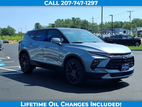New 2026 Chevrolet Blazer LT w/ LPO, Black Grille Bar Package AWD/4WD image 3