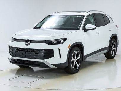 New 2025 Volkswagen Tiguan SE