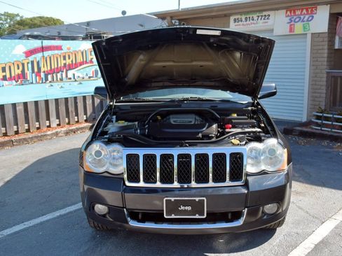 Used 2008 Jeep Grand Cherokee Overland w/ Mopar Chrome Edition Group AWD/4WD image 22