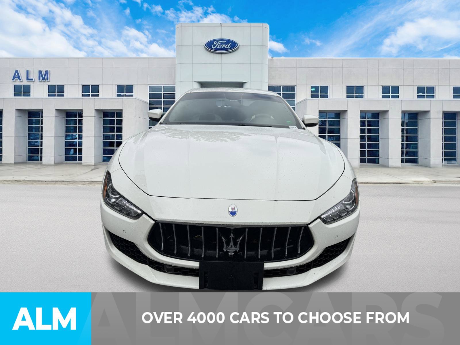 Used 2018 Maserati Ghibli RWD image 2