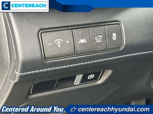 Used 2021 Hyundai Santa Fe Limited AWD/4WD image 19