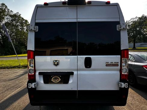 Used 2021 RAM ProMaster 2500 image 5