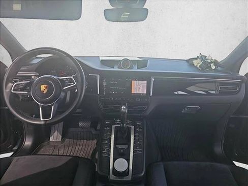 Used 2021 Porsche Macan AWD/4WD image 14