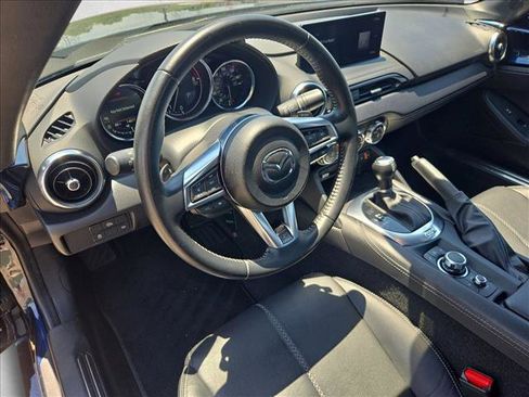Used 2025 MAZDA MX-5 Miata RF Grand Touring RWD image 10