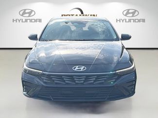 Certified 2025 Hyundai Elantra SEL FWD video 2