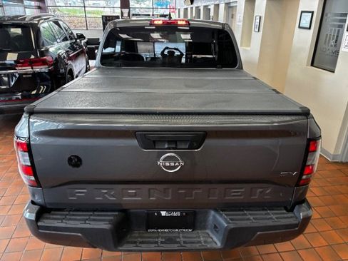 Used 2022 Nissan Frontier SV RWD image 13