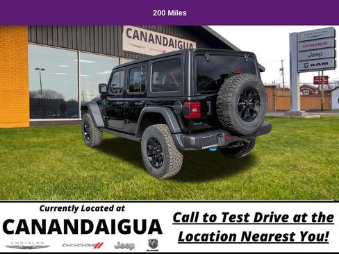 Used 2023 Jeep Wrangler Unlimited Rubicon 4xe AWD/4WD image 9