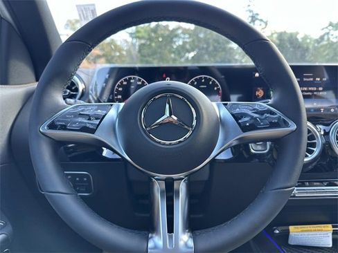 New 2026 Mercedes-Benz GLA 250 4MATIC image 15