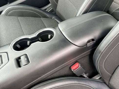 Used 2024 Ford Mustang Coupe image 16