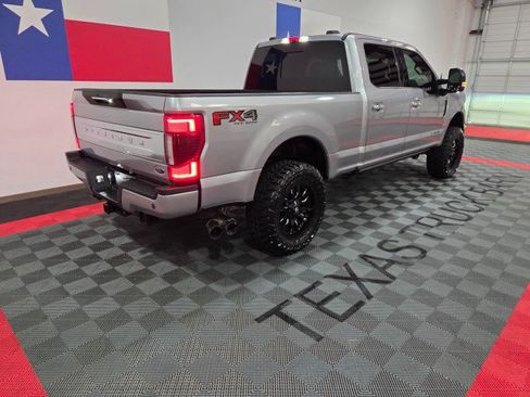 Used 2021 Ford F250 Platinum w/ FX4 Off-Road Package image 25