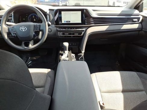 Certified 2025 Toyota Camry LE image 15