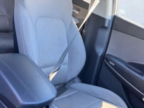 Used 2014 Hyundai Santa Fe Sport image 14