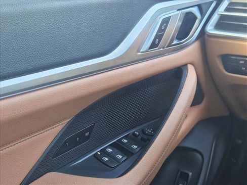 Used 2025 BMW i4 eDrive40 image 22