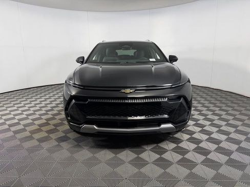 Used 2024 Chevrolet Equinox EV LT image 11