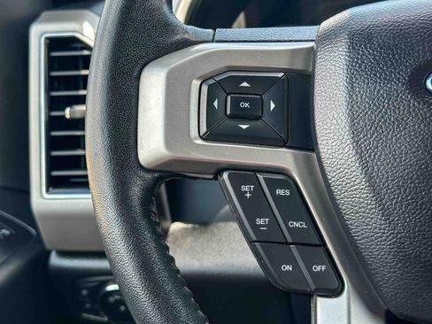 Used 2020 Ford F150 Lariat RWD image 28
