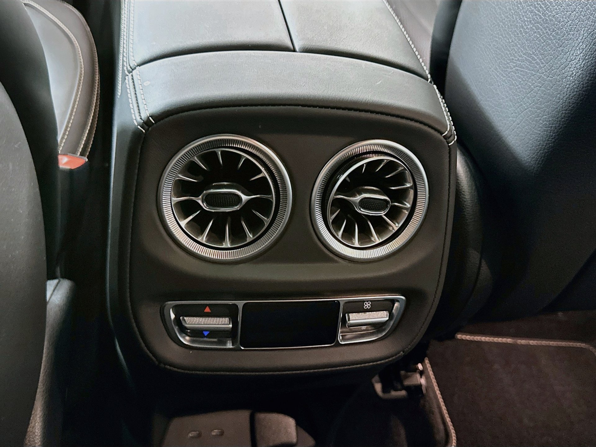 Used 2025 Mercedes-Benz G 63 AMG 4MATIC image 28