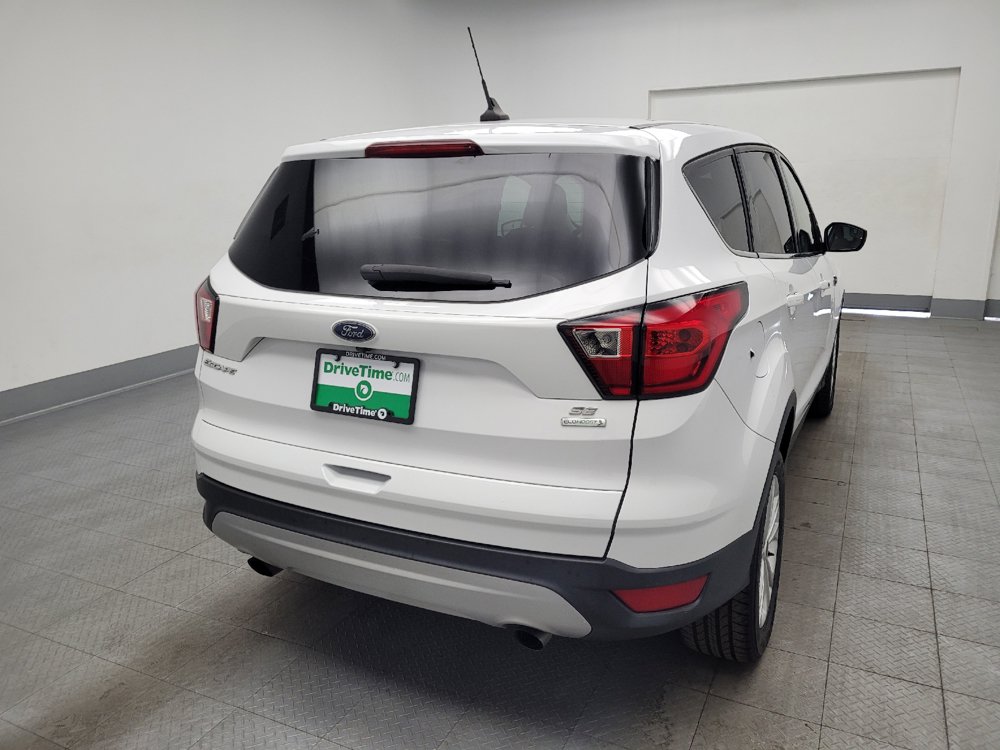 Used 2019 Ford Escape SE FWD image 7