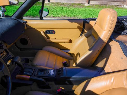 Used 1991 MAZDA MX-5 Miata Special Edition image 60