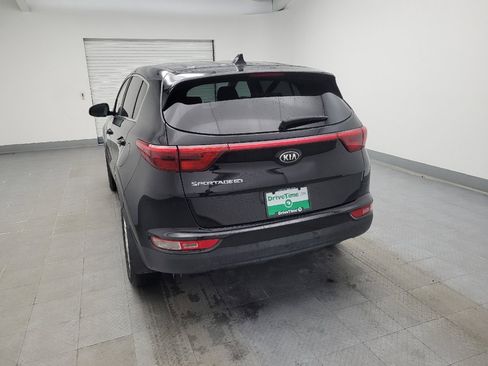 Used 2018 Kia Sportage LX FWD image 6