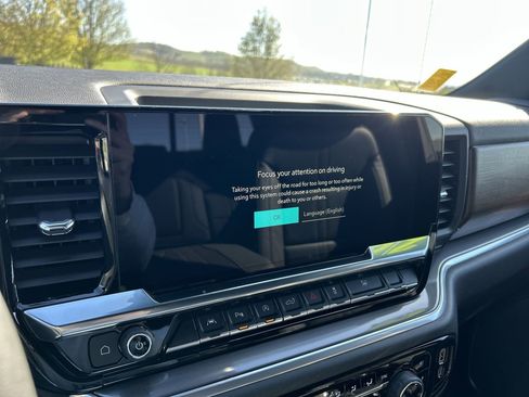 New 2026 Chevrolet Silverado 1500 High Country w/ Technology Package AWD/4WD image 28