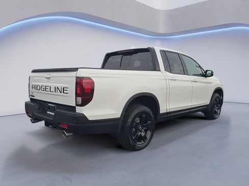 New 2026 Honda Ridgeline Black Edition image 6