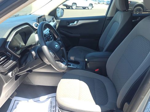 Used 2020 Ford Escape SE FWD image 6