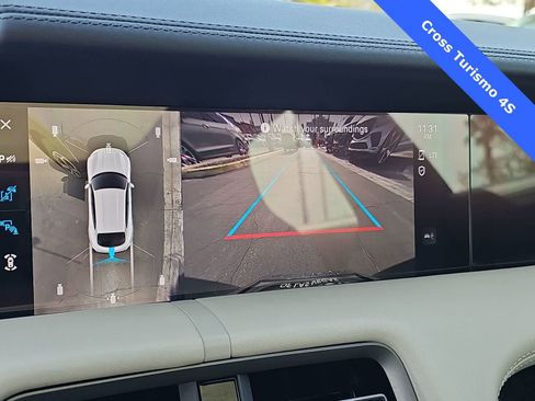 Used 2023 Porsche Taycan 4S image 24