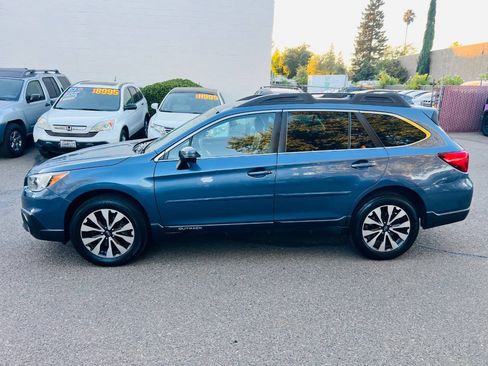 Used 2017 Subaru Outback 3.6R Limited AWD/4WD image 5