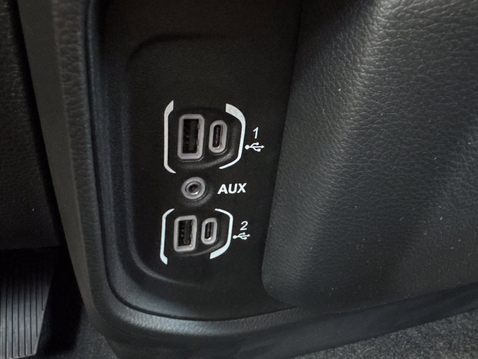 New 2026 RAM 1500 Express RWD image 22