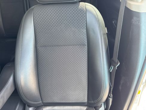 Used 2021 Buick Encore Preferred image 26