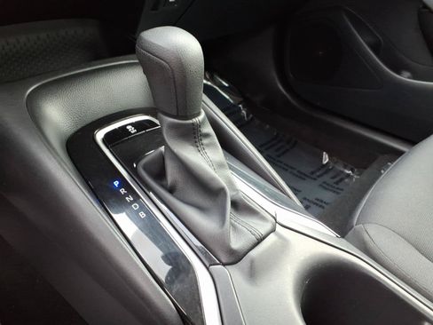 Used 2025 Toyota Corolla LE FWD image 20