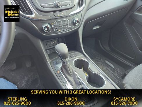 Used 2023 Chevrolet Equinox LT image 40