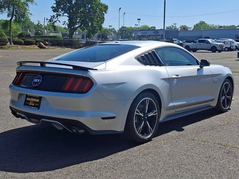 Used 2016 Ford Mustang GT Premium w/ Enhanced Security Package RWD image 7