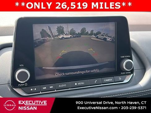 Certified 2022 Nissan Rogue SV w/ SV Premium Package image 18