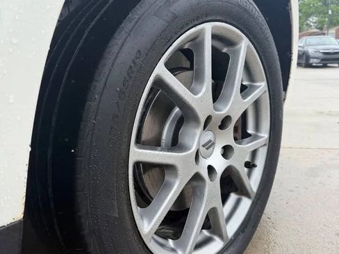 Used 2019 Dodge Journey GT AWD/4WD image 10