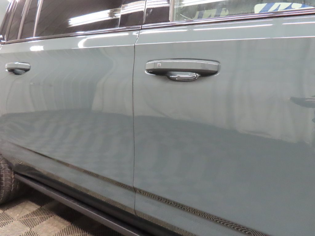 Used 2026 GMC Yukon XL AT4 Ultimate AWD/4WD image 36