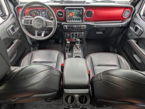 Used 2023 Jeep Gladiator Rubicon w/ Cold Weather Group AWD/4WD image 22