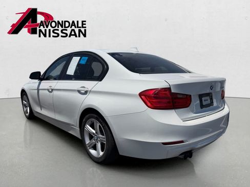 Used 2013 BMW 328i Sedan RWD image 3