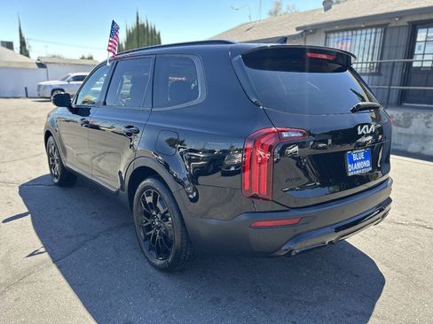 Used 2022 Kia Telluride SX w/ SX Prestige Package AWD/4WD image 4