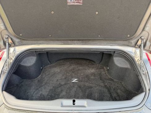 Used 2008 Nissan 350Z Touring RWD image 20
