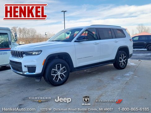 Used 2025 Jeep Grand Cherokee L Limited image 1