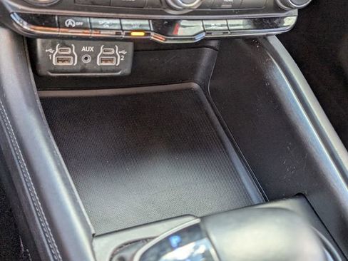 Used 2023 Dodge Durango SXT image 23